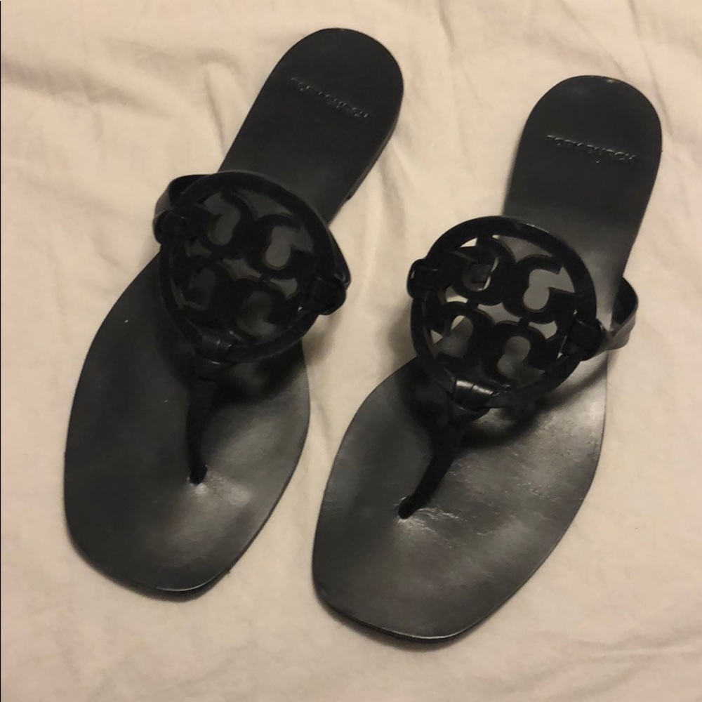 Tory Burch Square Miller Perfect Navy